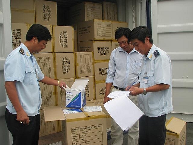 kiem tra hai quan hang xuat nhap khau can bao ve quyen so huu tri tue