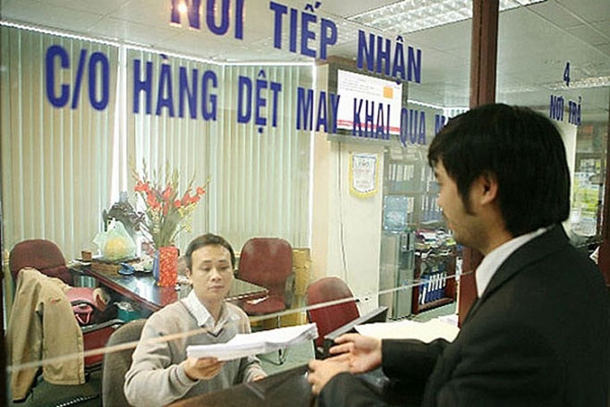 doanh nghiep xuat khau sang eu tu chung nhan xuat xu hang hoa