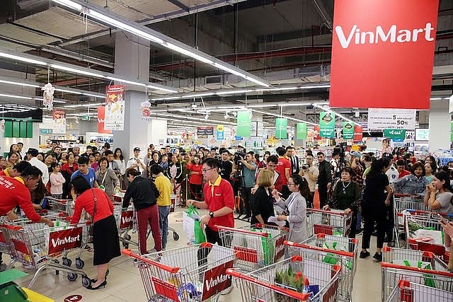 khach hang phu do vinmart hao hung tranh tai trong cuoc dua mua sam