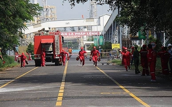 Nhà máy Đạm Phú Mỹ tổ chức Hội thao Phòng cháy chữa cháy và Cứu nạn cứu hộ năm 2019 nha may dam phu my to chuc hoi thao phong chay chua chay va cuu nan cuu ho nam 2019