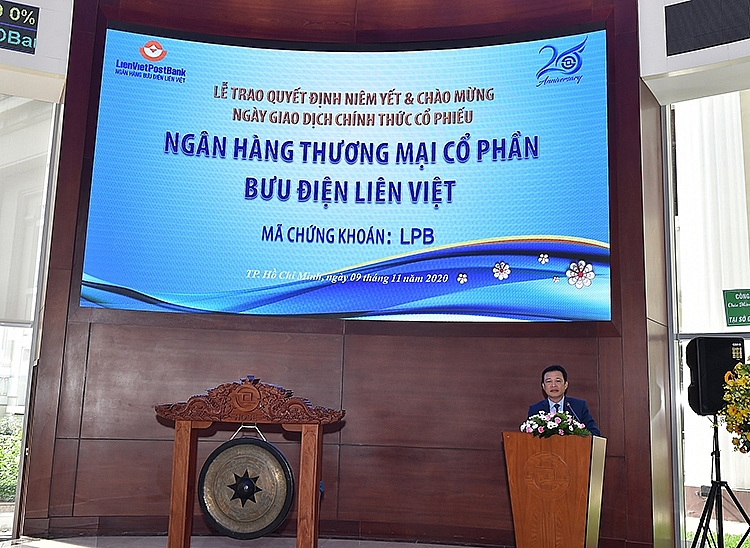 Cổ phiếu LBB của LienVietPostBank chính thức chào sàn HOSE
