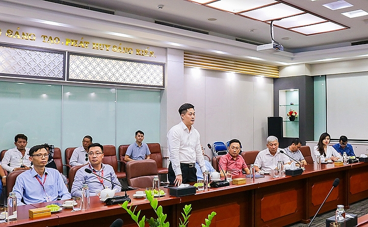 0435-4-lanh-dao-pvgas-lpg-chao-mung