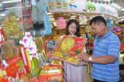 Sôi động lịch tết 2017