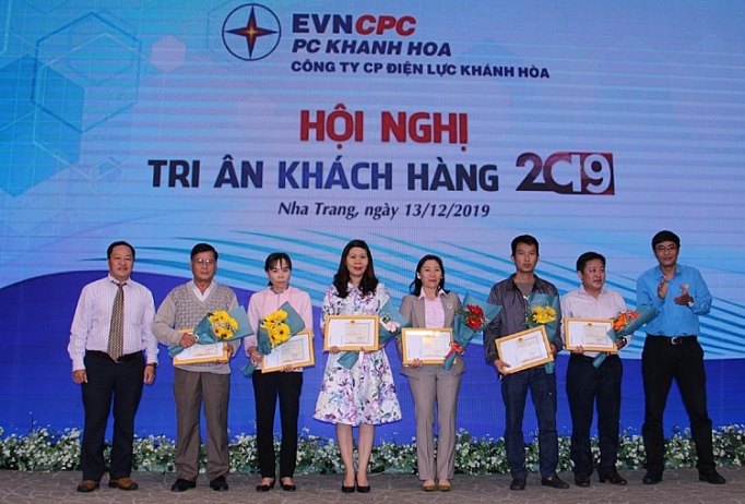 dien luc khanh hoa tri an khach hang dong hanh hieu qua chuong trinh tiet kiem dien 2019