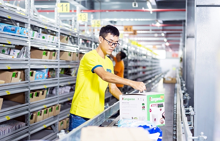 TMĐT xuyên biên giới thúc đẩy dịch vụ logistics phát triển 4507-tr5-1