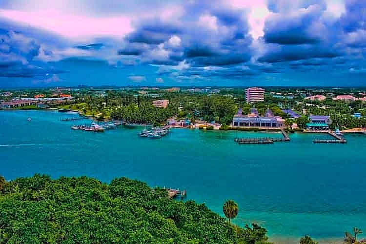 Bất động sản gần sông nước luôn ghi nhận giá trị đắt đỏ bậc nhất