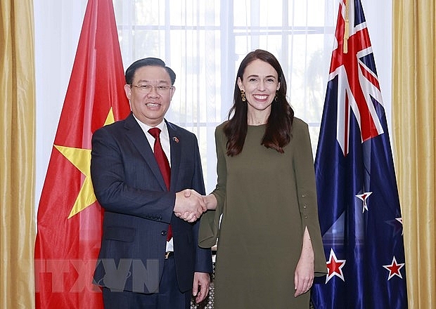 Chủ tịch Quốc hội Vương Đình Huệ hội kiến Thủ tướng New Zealand Jacinda Ardern Chủ tịch Quốc hội Vương Đình Huệ hội kiến Thủ tướng New Zealand Jacinda Ardern