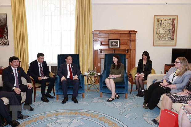 Chủ tịch Quốc hội đề nghị New Zealand xem xét gỡ bỏ rào cản thương mại hình ảnh 2 Chu tich Quoc hoi de nghi New Zealand xem xet go bo rao can thuong mai hinh anh 2