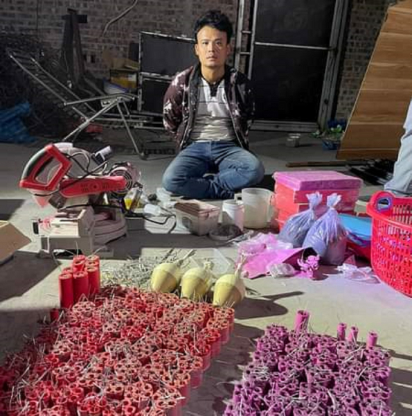 Cận cảnh “công xưởng” chế tạo pháo nổ của thợ cơ khí -0