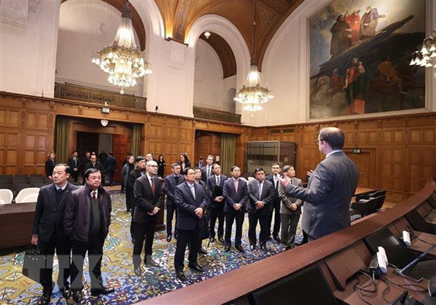 Thủ tướng Phạm Minh Chính gặp Tổng Thư ký Tòa Trọng tài thường trực hình ảnh 2 Thu tuong Pham Minh Chinh gap Tong Thu ky Toa Trong tai thuong truc hinh anh 2