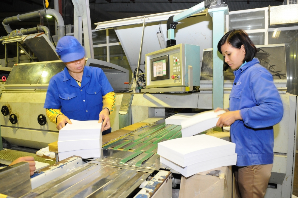 Paper industry badly hit by pandemic paper industry badly hit by pandemic