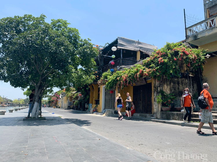 Phố cổ Hội An “hâm nóng” du lịch pho co hoi an ham nong du lich