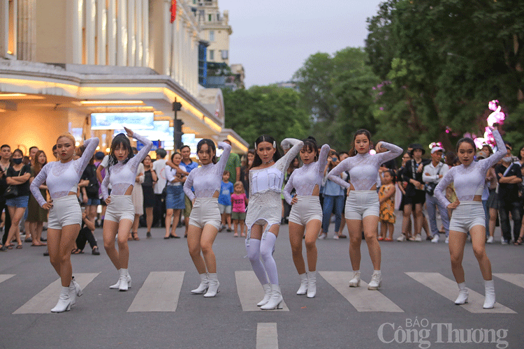 pho di bo ho guom hoat dong tro lai