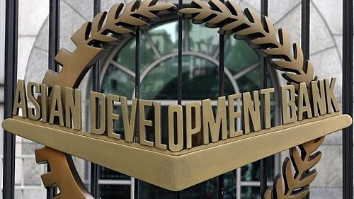 ADB: Thị trường trái phiếu Đông Á mới nổi tăng trưởng đều đặn adb thi truong trai phieu dong a moi noi tang truong deu dan trong boi canh sut giam toan cau