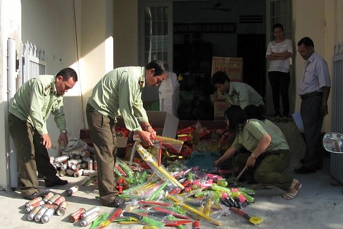 Tây Ninh - Buôn lậu thuốc lá vẫn "nóng" tay ninh nong buon lau thuoc la truoc trong va sau tet nguyen dan 2019