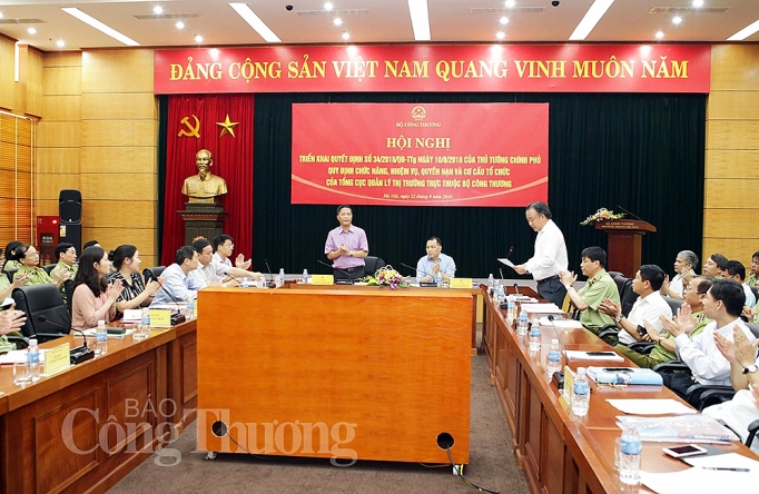Những hành vi tắc trách vì thiếu hiểu biết chuyên môn là không thể dung dưỡng đối với lực lượng QLTT nhung hanh vi tac trach vi thieu hieu biet chuyen mon la khong the dung duong doi voi luc luong qltt