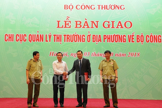 bo cong thuong giao quyen cuc truong cuc quan ly thi truong dia phuong