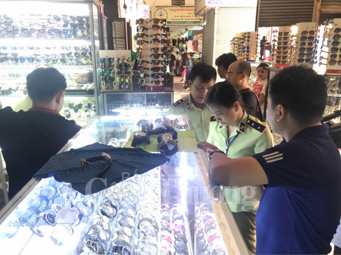 tong tan cong 2 thien duong hang gia tai tpho chi minh