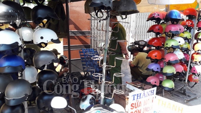 an giang 2 co so kinh doanh mu bao hiem nhai nhan hieu givi bi xu ly