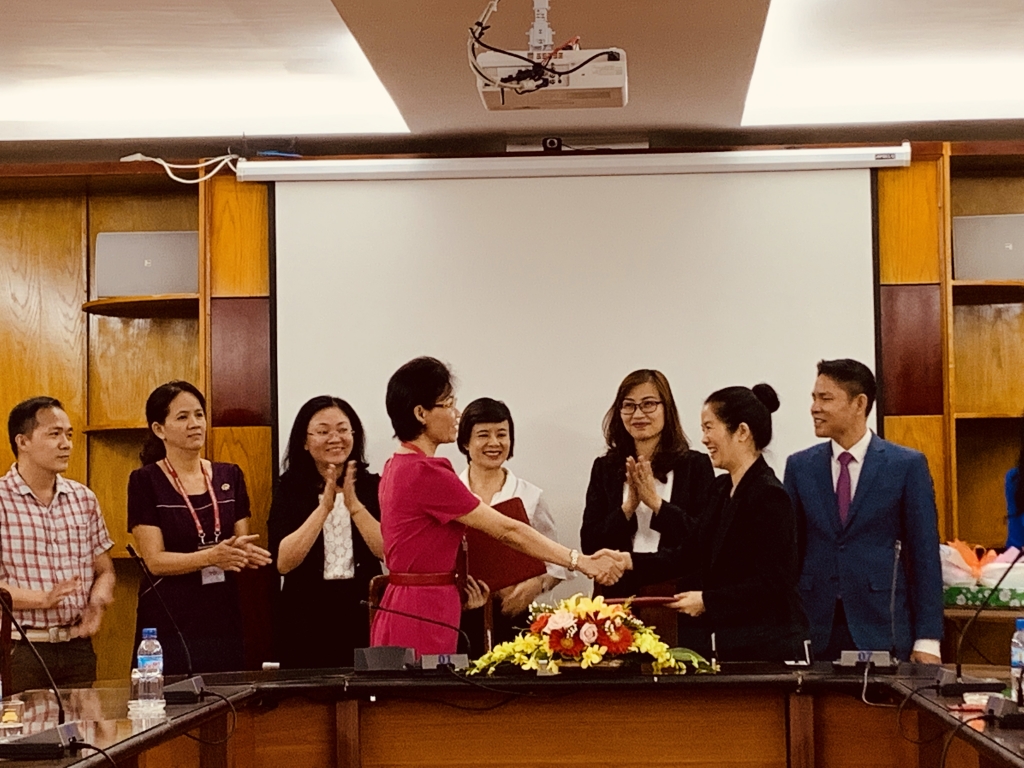 don vi dau tien dao tao de cap chung chi tefltesol anh quoc tai viet nam