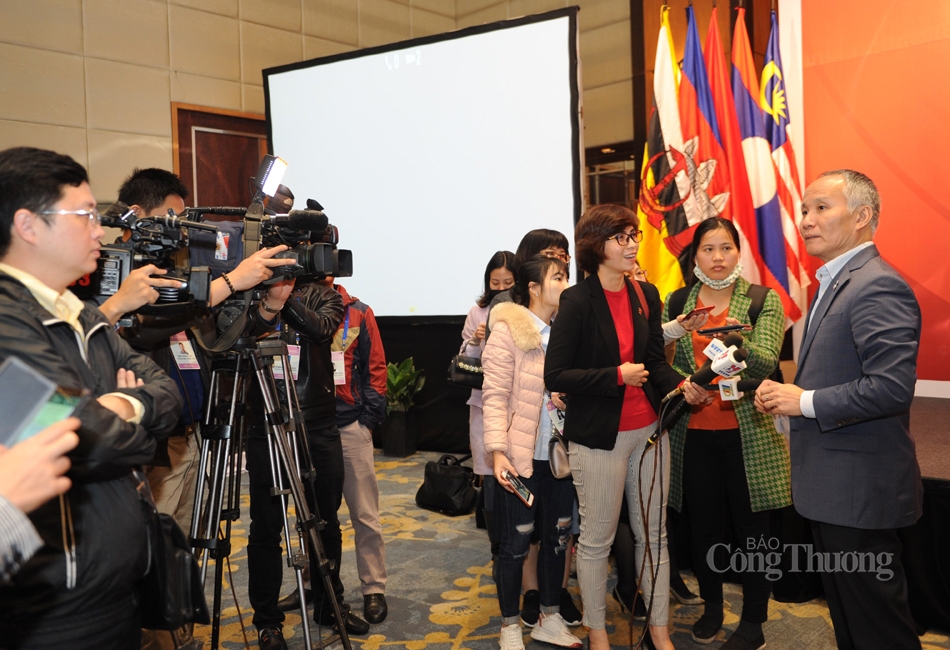 ASEAN đánh giá cao đóng góp của Việt Nam trong lĩnh vực kinh tế asean danh gia cao dong gop cua viet nam trong linh vuc kinh te