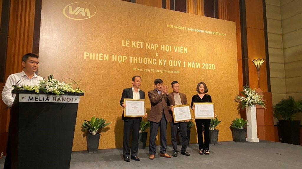 Xây dựng bộ tiêu chuẩn chung, đưa ngành nhôm Việt phát triển bền vững xay dung bo tieu chuan chung dua nganh nhom viet phat trien ben vung