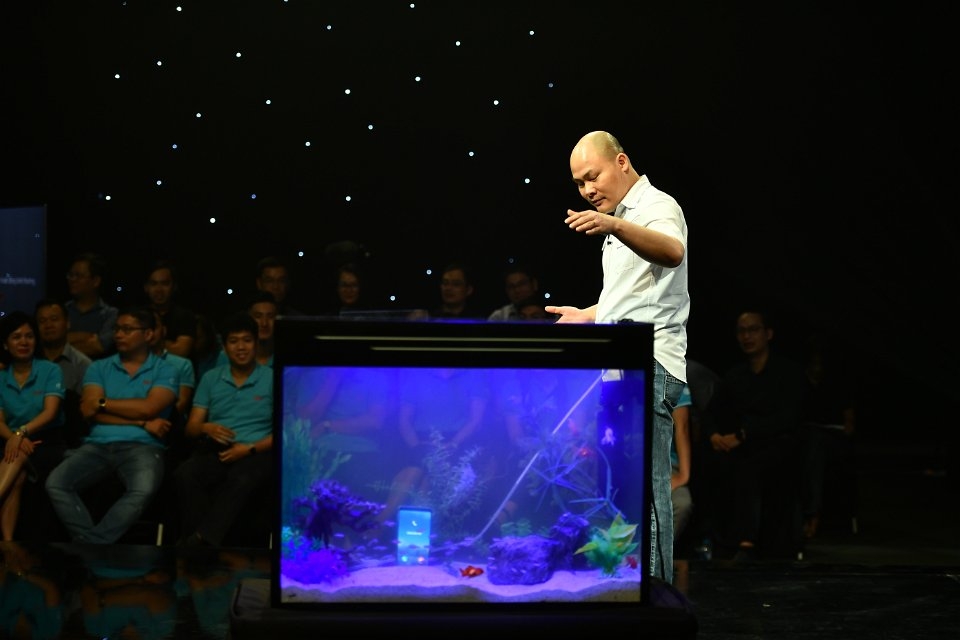 BKAV ra mắt 4 mẫu Bphone mới với giá xấp xỉ 5,5 đến 10 triệu đồng bkav ra mat 4 mau bphone moi voi gia xap xi 55 den 10 trieu dong