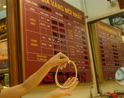 Thị trường vàng trong nước được đánh giá khá chất lượng về cung cầu thị trường và số lượng khách tham gia giao dịch với số lượng khách tham gia theo chiều mua chiếm ưu thế.