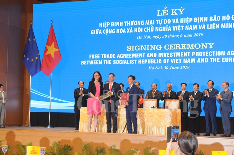 chinh thuc ky ket hiep dinh evfta va ipa