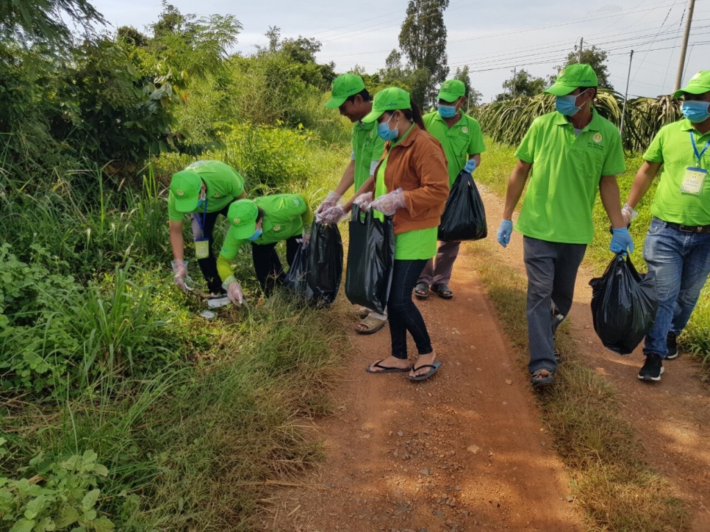 gan 2 tan vo chai lo bao bi thuoc bvtv duoc thu gom va tieu huy an toan