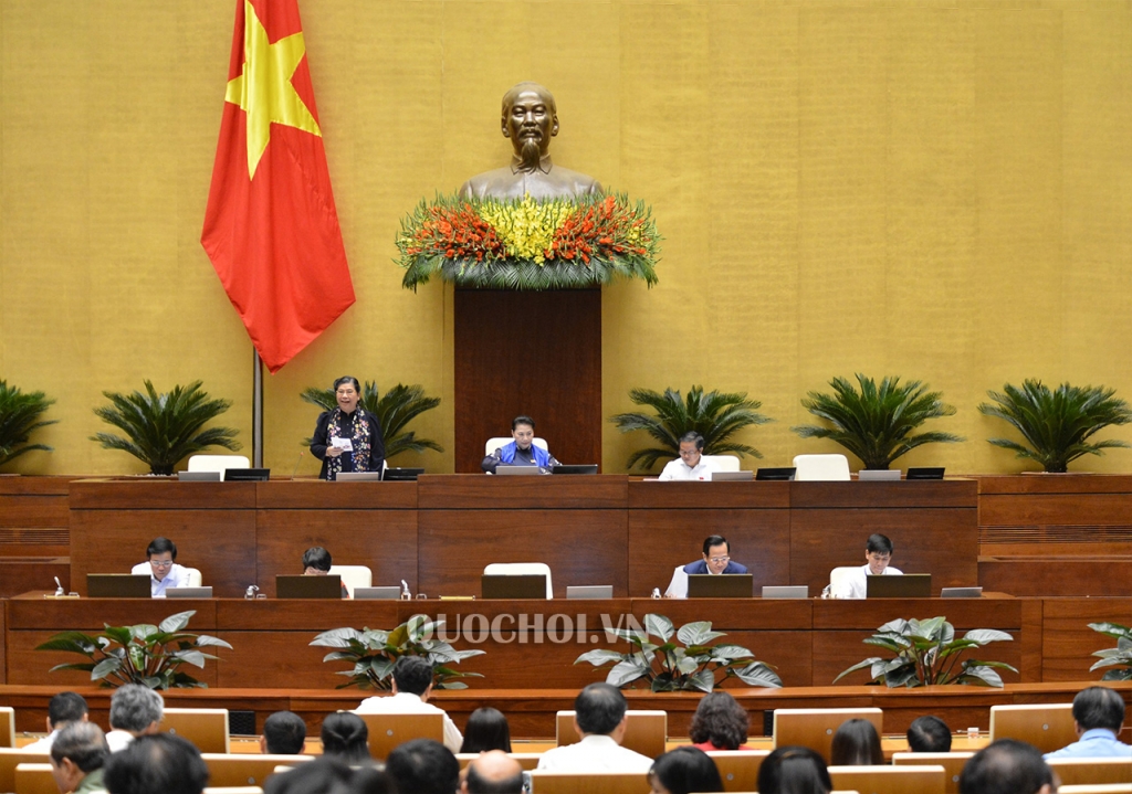 10 điểm mới đối với người lao động và 6 điểm mới đối với người sử dụng lao động 10 diem moi doi voi nguoi lao dong va 6 diem moi doi voi nguoi su dung lao dong