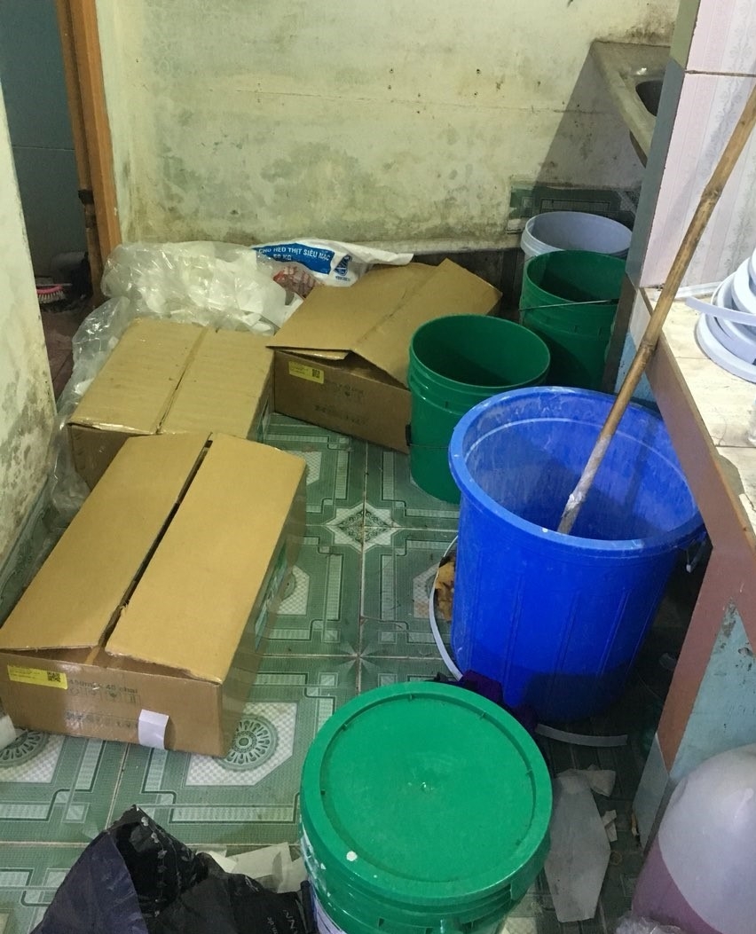 Phạt 2 năm tù đối tượng làm giả thuốc BVTV tại TP. Hồ Chí Minh phat 2 nam tu doi tuong lam gia thuoc bvtv tai tp ho chi minh