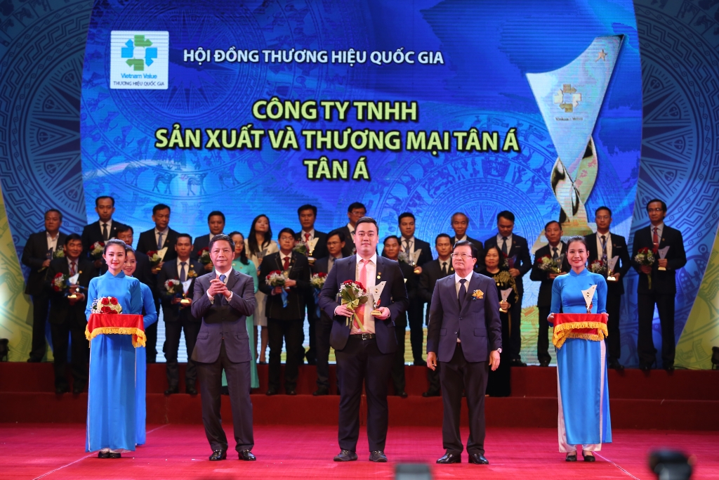 tap doan tan a dai thanh nhan giai thuong hieu quoc gia nam 2018