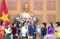 Thủ tướng gặp mặt các nữ doanh nhân tiêu biểu