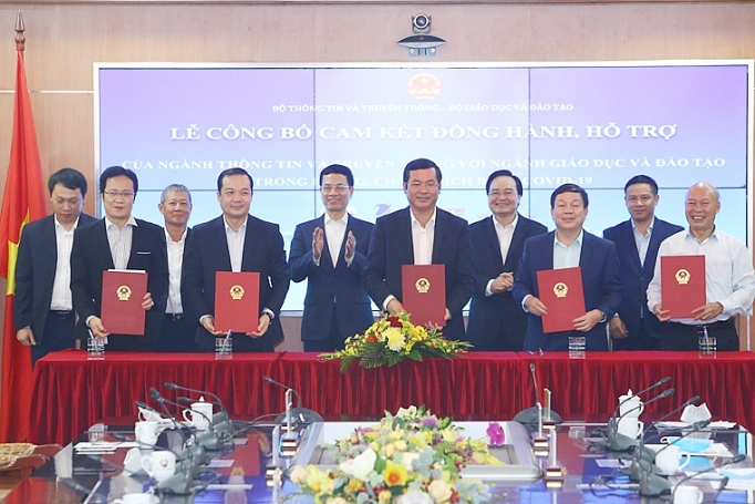 Vietnamobile cung cấp miễn phí Data cho giải pháp đào tạo trực tuyến vietnamobile cung cap mien phi data cho giai phap dao tao truc tuyen