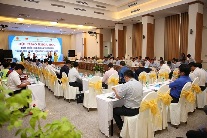 phat trien ninh thuan tro thanh trung tam nang luong tai tao cua ca nuoc