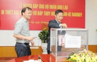 Bộ Công Thương: Gần 2 tỷ đồng ủng hộ nhân dân Lào