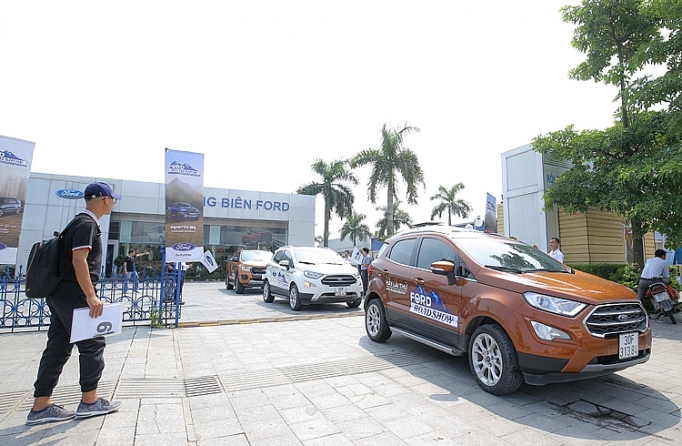 Ford Việt Nam khởi động Chương trình Ford Roadshow 2019 ford viet nam khoi dong chuong trinh ford roadshow 2019