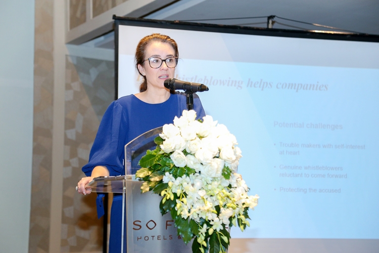 “How the whistleblowing and UK corporate governance helps Vietnamese company”