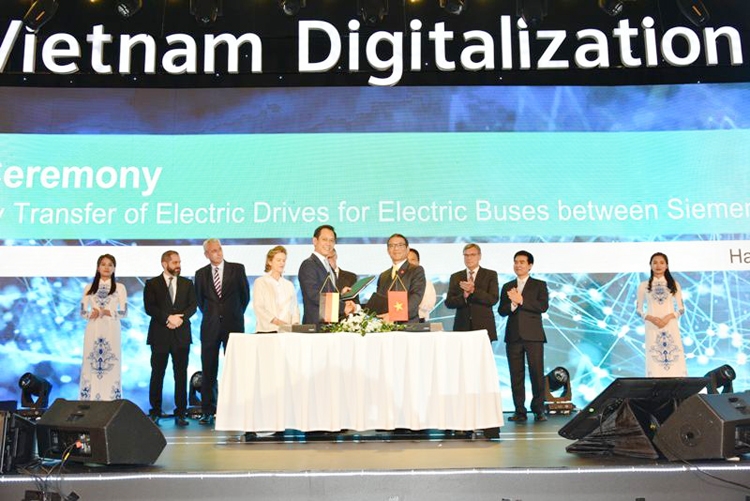 vinfast selects siemens innovation platform to create a connected digital enterprise