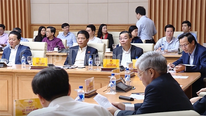 phien hop dau tien cua tieu ban kinh te xa hoi chuan bi dai hoi xiii cua dang