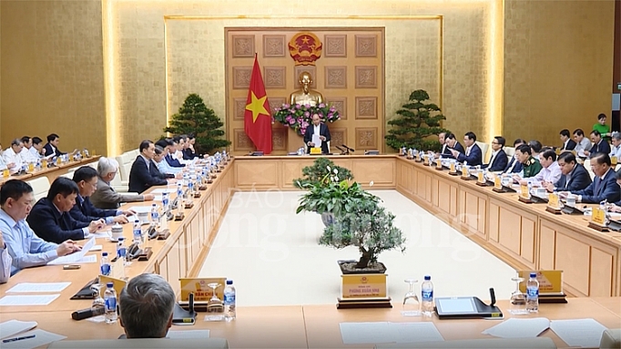 phien hop dau tien cua tieu ban kinh te xa hoi chuan bi dai hoi xiii cua dang