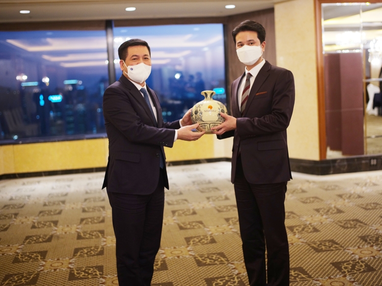 Việt Nam – Hàn Quốc: Kỳ vọng tạo những đột phá hợp tác về thương mại, công nghiệp và năng lượng Việt Nam – Hàn Quốc: Kỳ vọng tạo những đột phá hợp tác về thương mại, công nghiệp và năng lượng