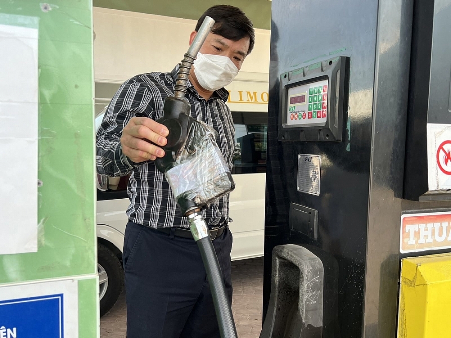 Bất ngờ kiểm tra, Bộ Công Thương phát hiện cây xăng “có hàng nhưng không bán”