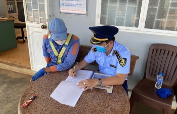 Lực lượng Quản lý thị trường kiểm tra, giám sát hàng nghìn cơ sở, cửa hàng xăng dầu trên cả nước