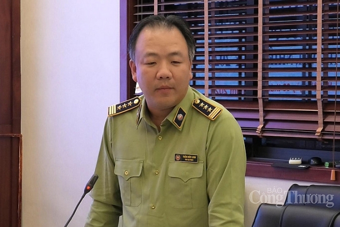 Thanh niên Quản lý thị trường: Hướng đến chính quy, hiện đại dtn quan ly thi truong luc luong nong cot tao lan gio moi huong den chinh quy hien dai