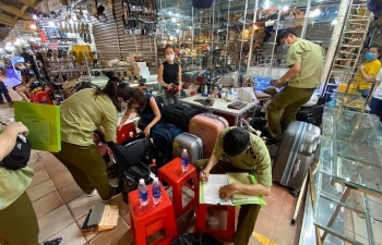 Tổng cục Quản lý thị trường lên tiếng về hàng giả, hàng nhái tại 3 chợ của Việt Nam