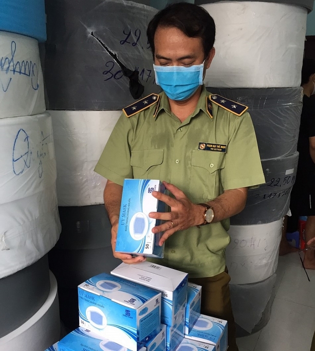 tp ho chi minh phat hien co so san xuat khau trang gia mao ten thuong nhan dia chi