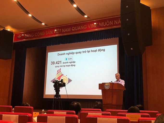 lan dau cong bo sach trang hop tac xa viet nam