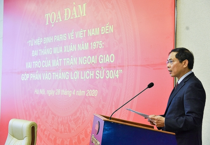 tu hiep dinh paris ve viet nam den dai thang mua xuan nam 1975